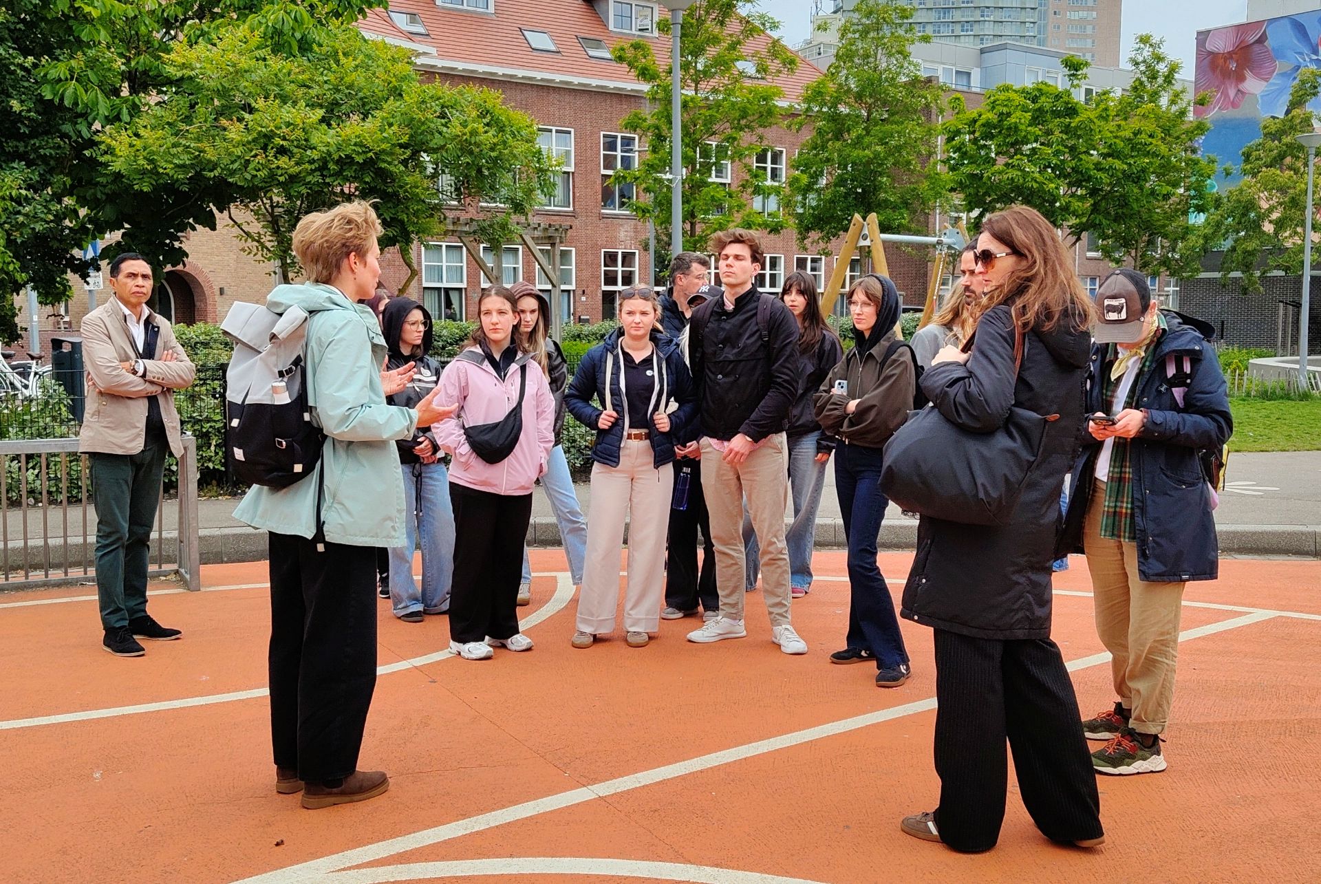Rotterdam in onder leiding van lector Ted Veldkamp