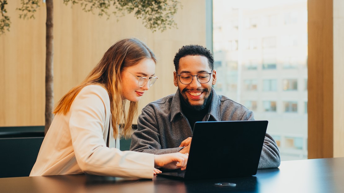 Strong focus on group projects and collaboration between students and industry professionals