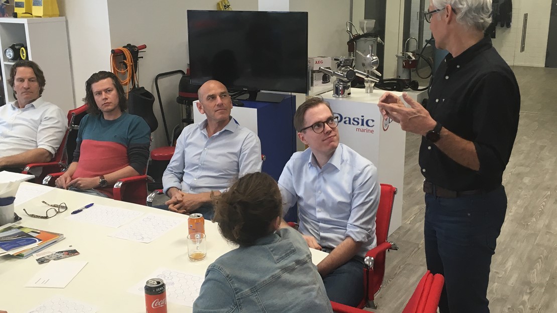 Onderzoeker Johan Reijenga geeft workshop Design Thinking