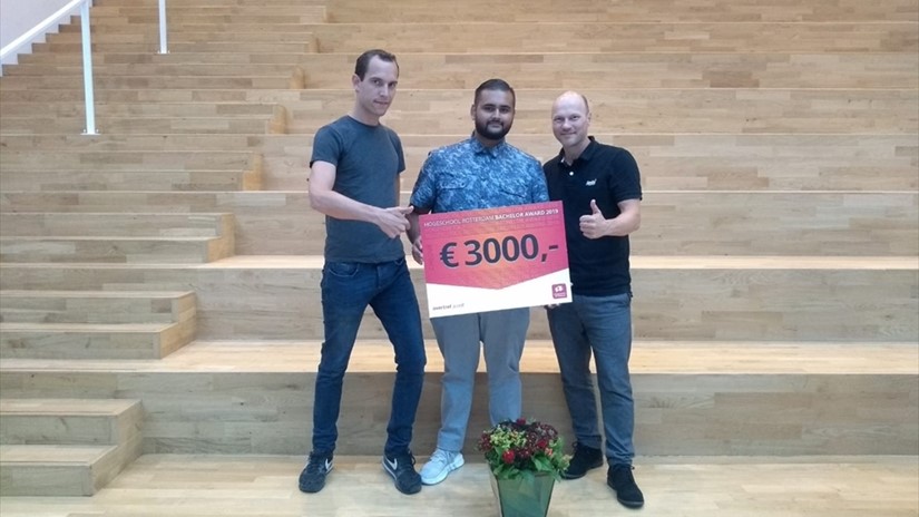 Timothy wint met zijn project de Bachelor Award