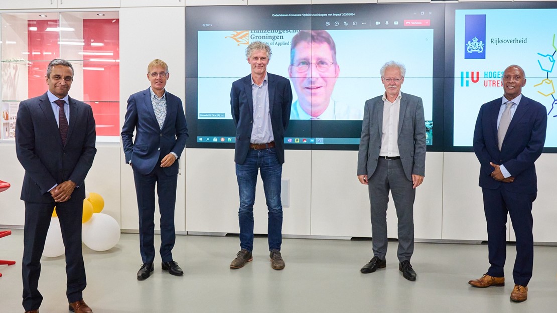 De ondertekenaars van het convenant