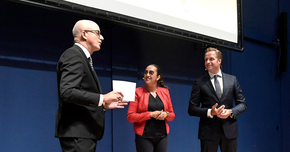 Ontmoeting 139 De knuppel in het